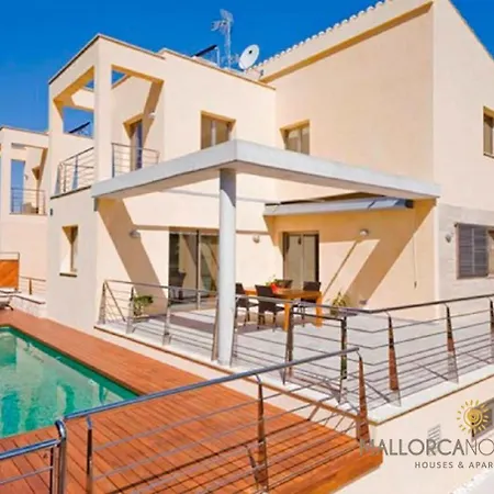 Mediterranea A 35m De La Playa